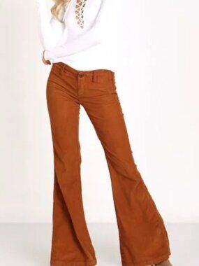 FREE PEOPLE | Women's Low Rise Wide Flare Corduroy Pants Raw Edge